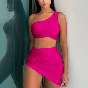 Three piece swim suit in size S